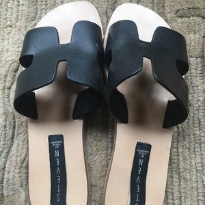 Greece Sandal size 8